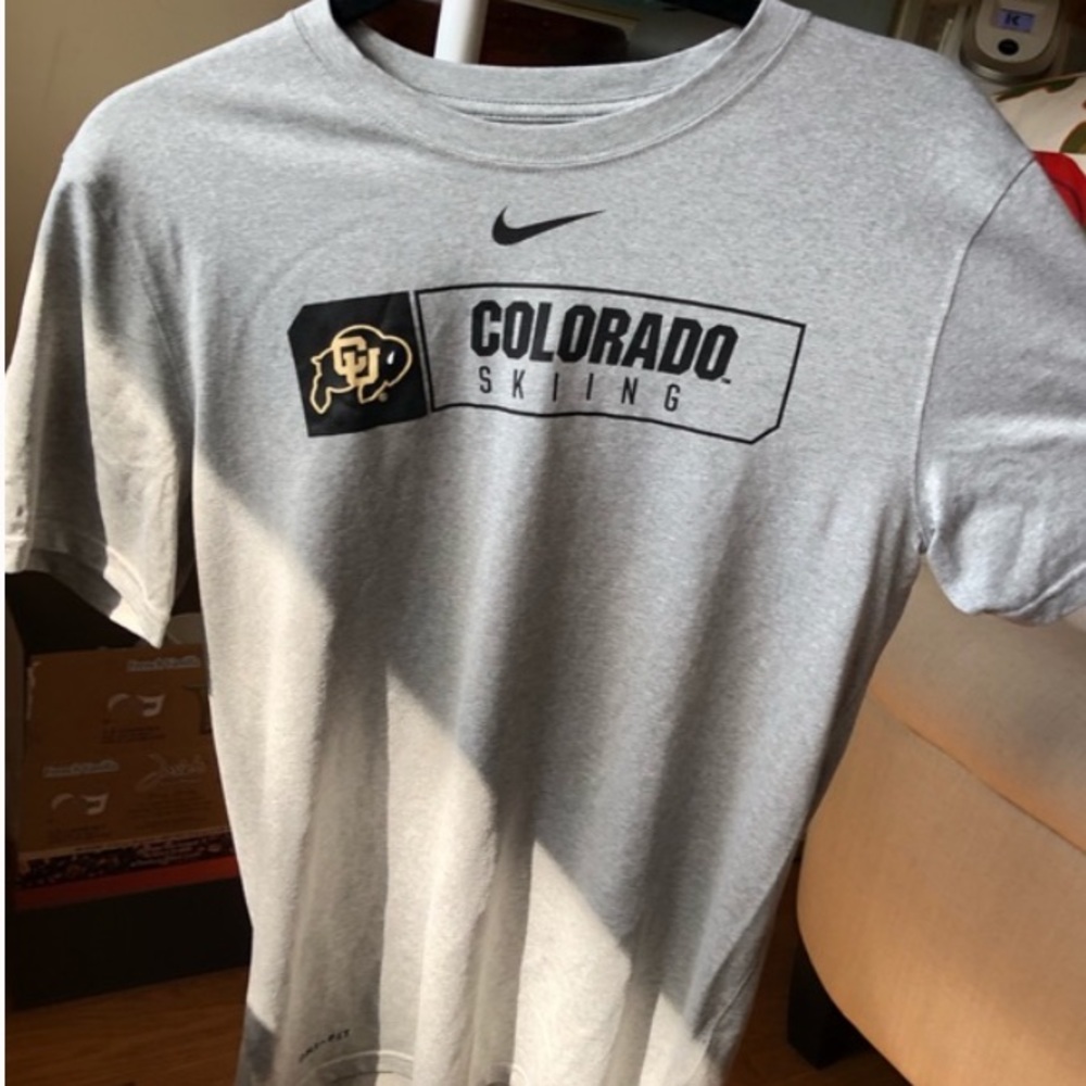 Nike Colorado Skiing Tee
